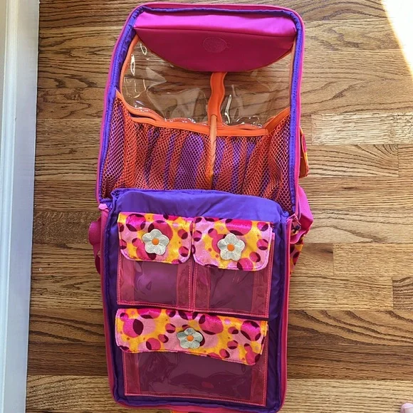 πGroovy Girls Carrying Case - Picture 5 of 13